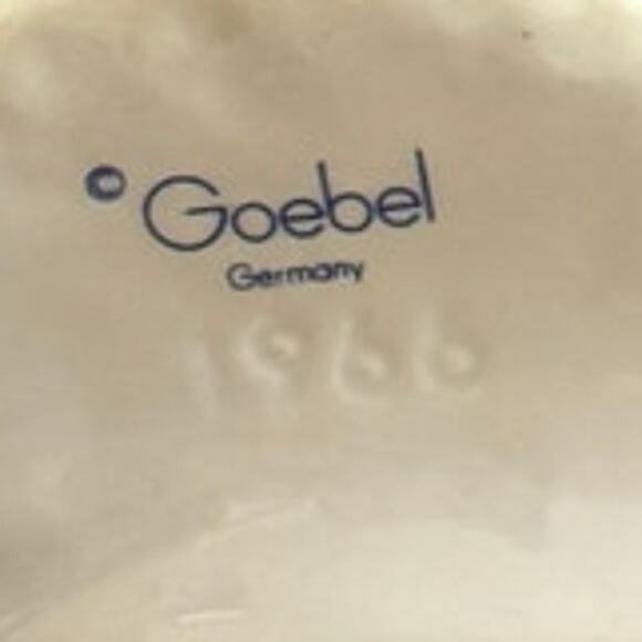 VINTAGE GOEBEL HUMMEL Angel Music Box Candle Holder Figurine Germany IT WORKS - Picture 6 of 8